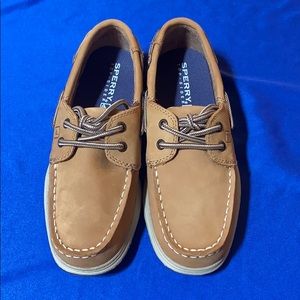 Sperry Top Sider boys tan loafer, brown sole.NWBT